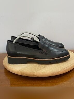 Vionic Cheryl II Black Leather Lug Sole Penny Loafer Women’s 11 Orthotic Comfort